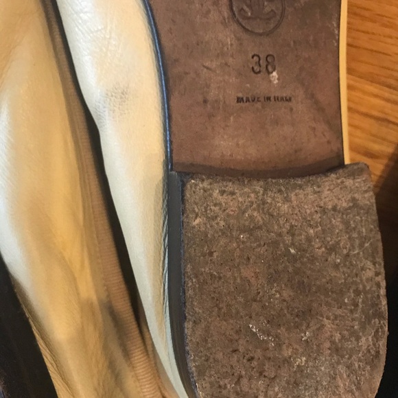 Chanel Capstone Flats - Picture 11 of 11
